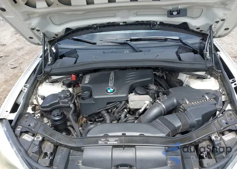 2013 BMW X1 xDrive28I из США, поврежденный, VIN WBAVL1C59DVR88315